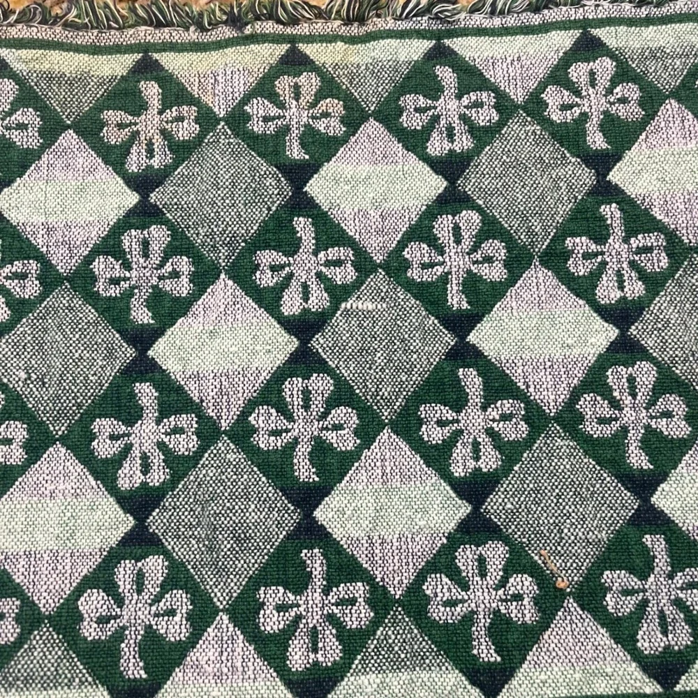 St Patricks Day Shamrock Table Runner Green Argyle Fringed 32x13 Irish‎ Decor